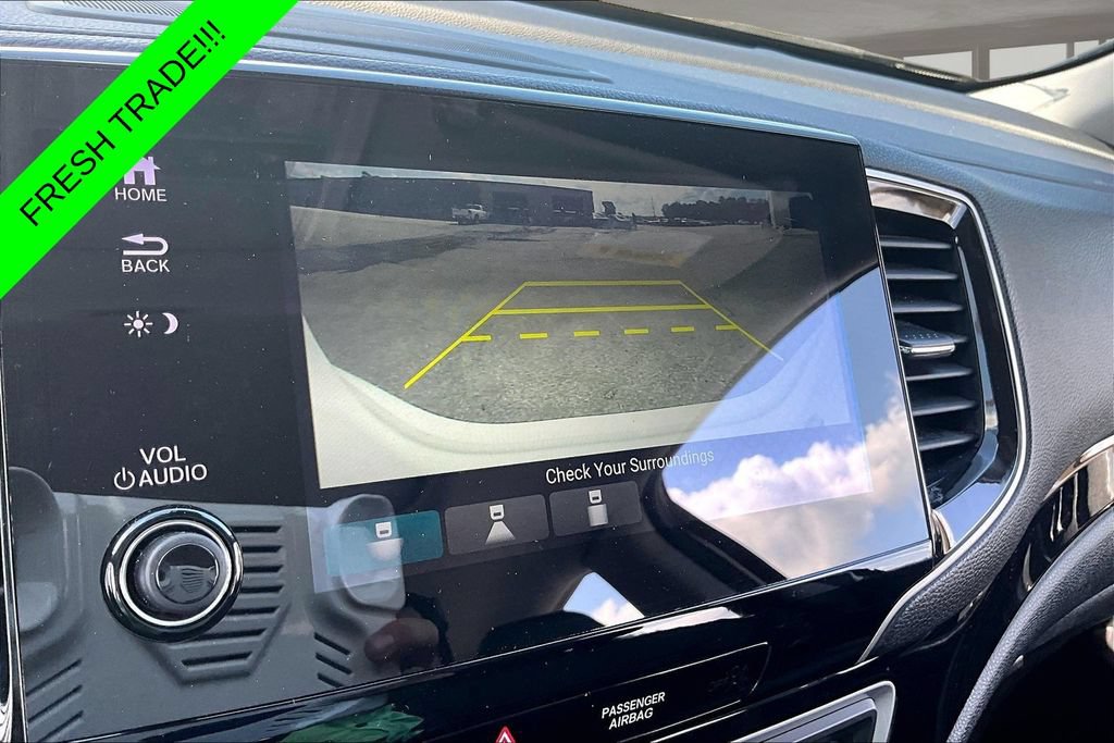 Used 2022 Honda Pilot Touring image 14