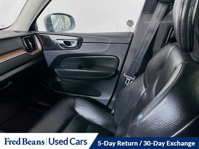 Used 2023 Volvo XC60 B5 Plus w/ Climate Package AWD/4WD image 30
