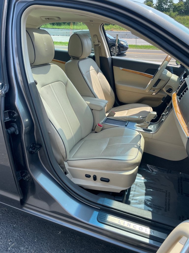 Used 2012 Lincoln MKZ AWD image 24