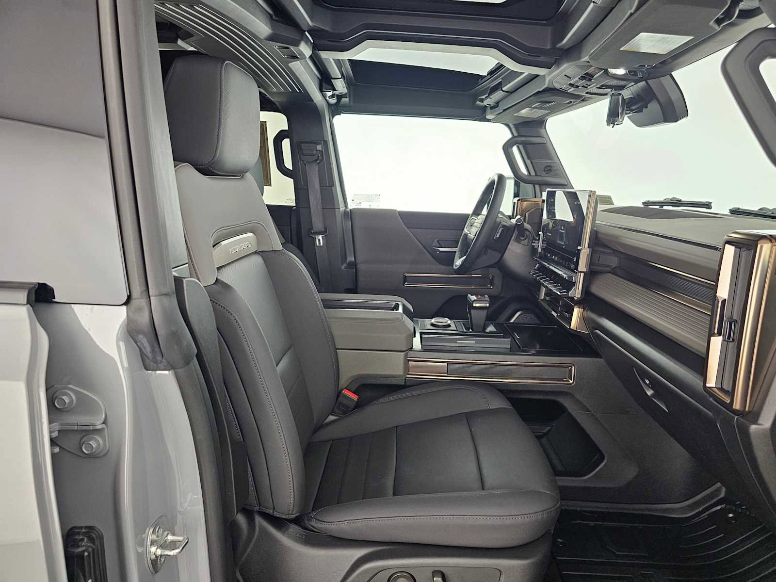 Used 2025 GMC Hummer EV 3X w/ Extreme Off-Road Package image 10