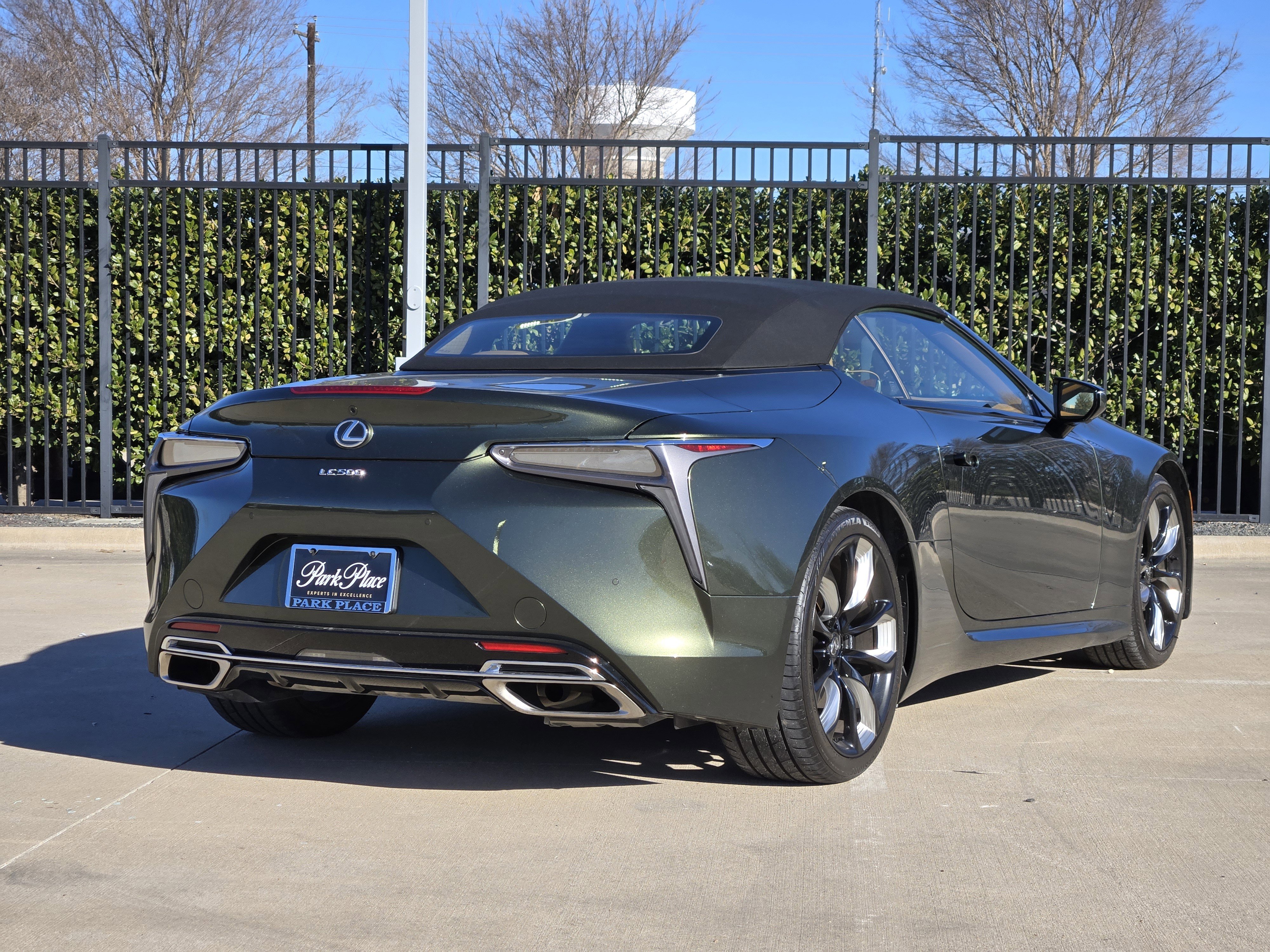 Used 2024 Lexus LC 500 Convertible image 3