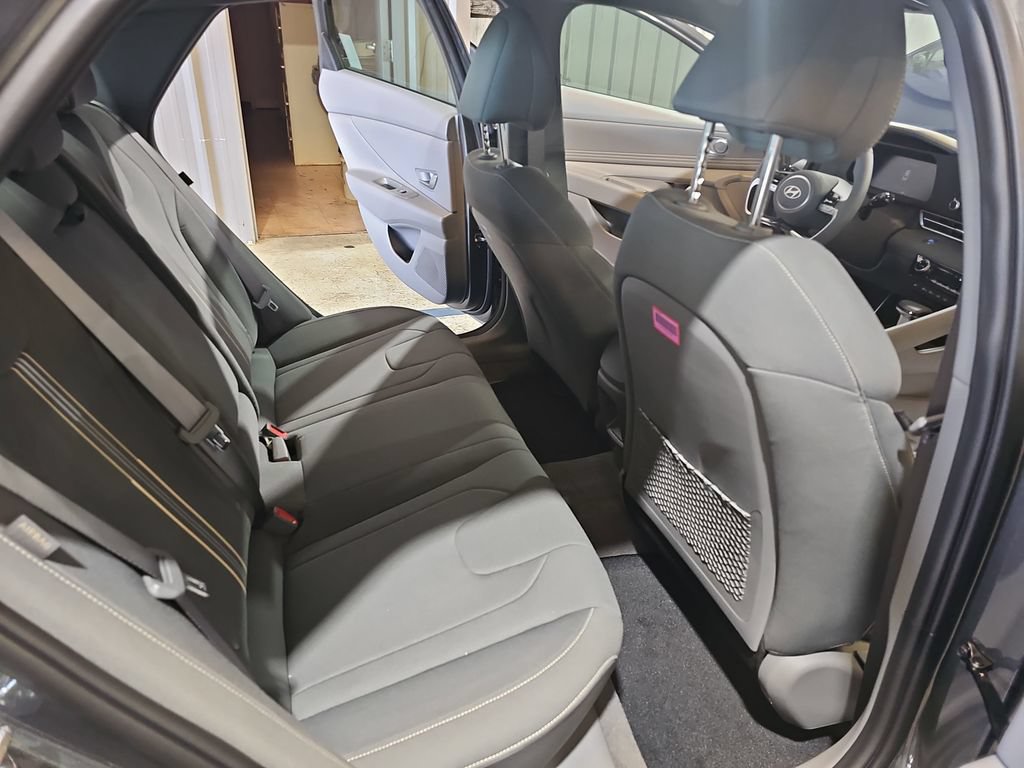 New 2026 Hyundai Elantra SEL Sport Premium FWD image 11