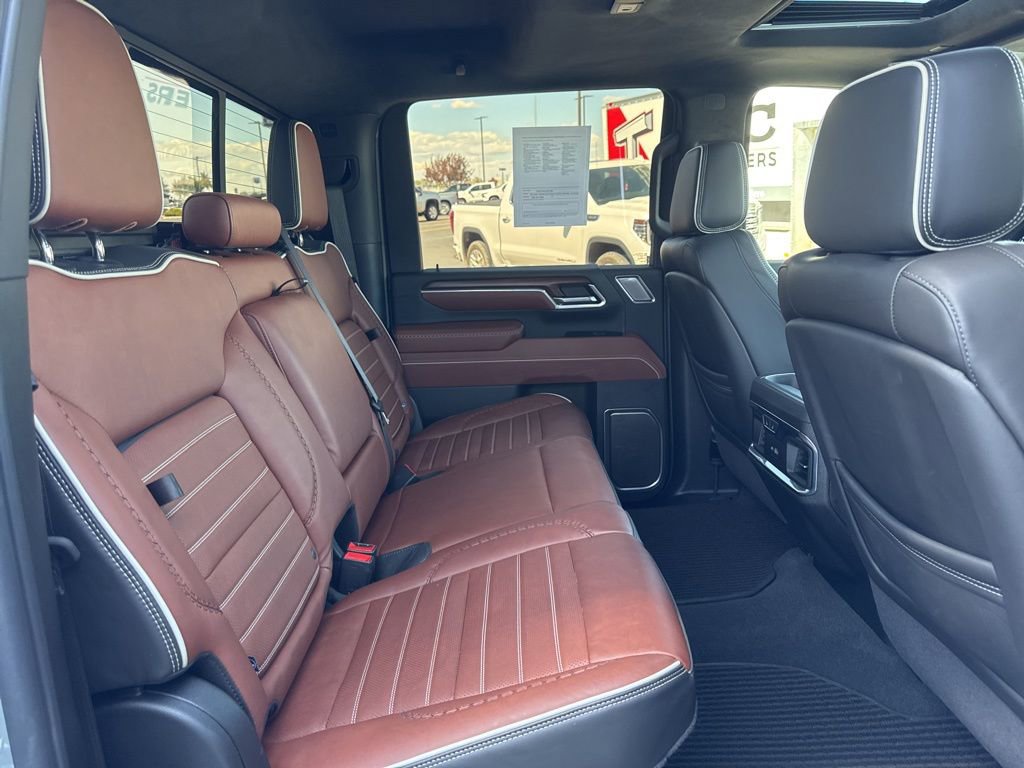 Used 2025 GMC Sierra 2500 Denali Ultimate AWD/4WD image 56