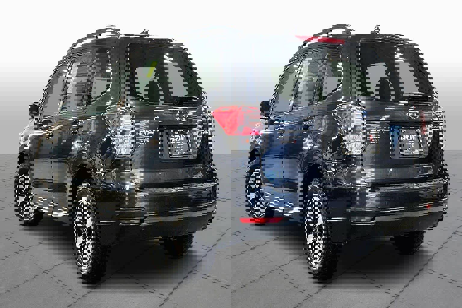 Used 2018 Subaru Forester 2.5i w/ Alloy Wheel Package image 12