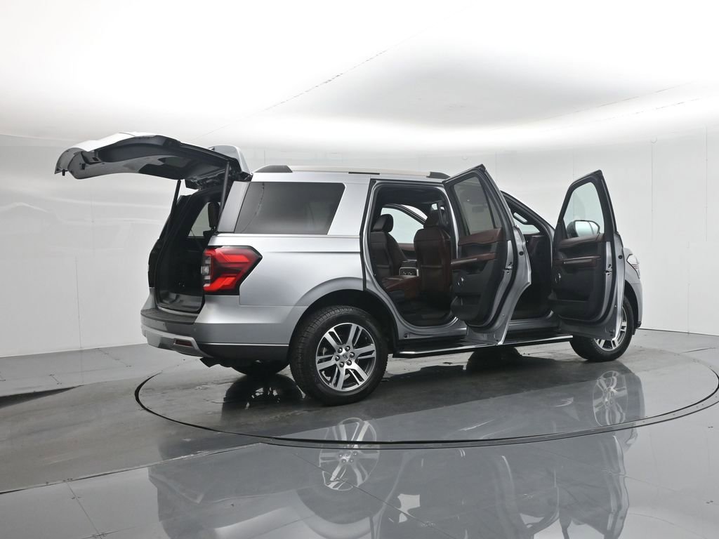 Certified 2023 Ford Expedition Limited image 6