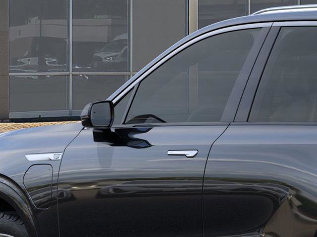 New 2026 Cadillac Vistiq Luxury w/ LPO, Floor Liner Package image 12