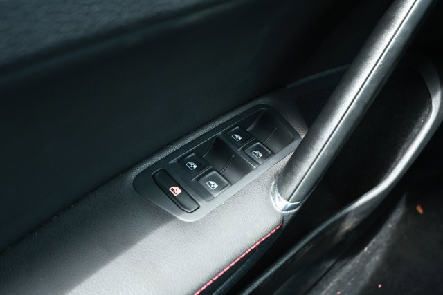 Used 2019 Volkswagen GTI SE w/ SE Experience Package FWD image 23