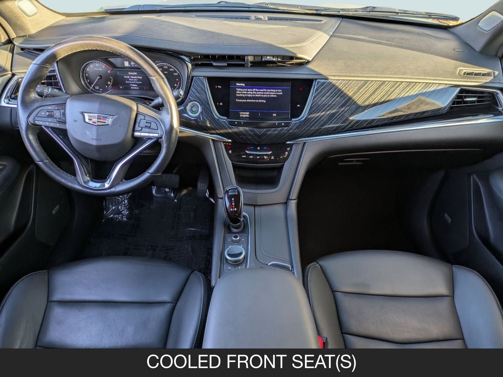 Used 2024 Cadillac XT6 Premium Luxury image 13