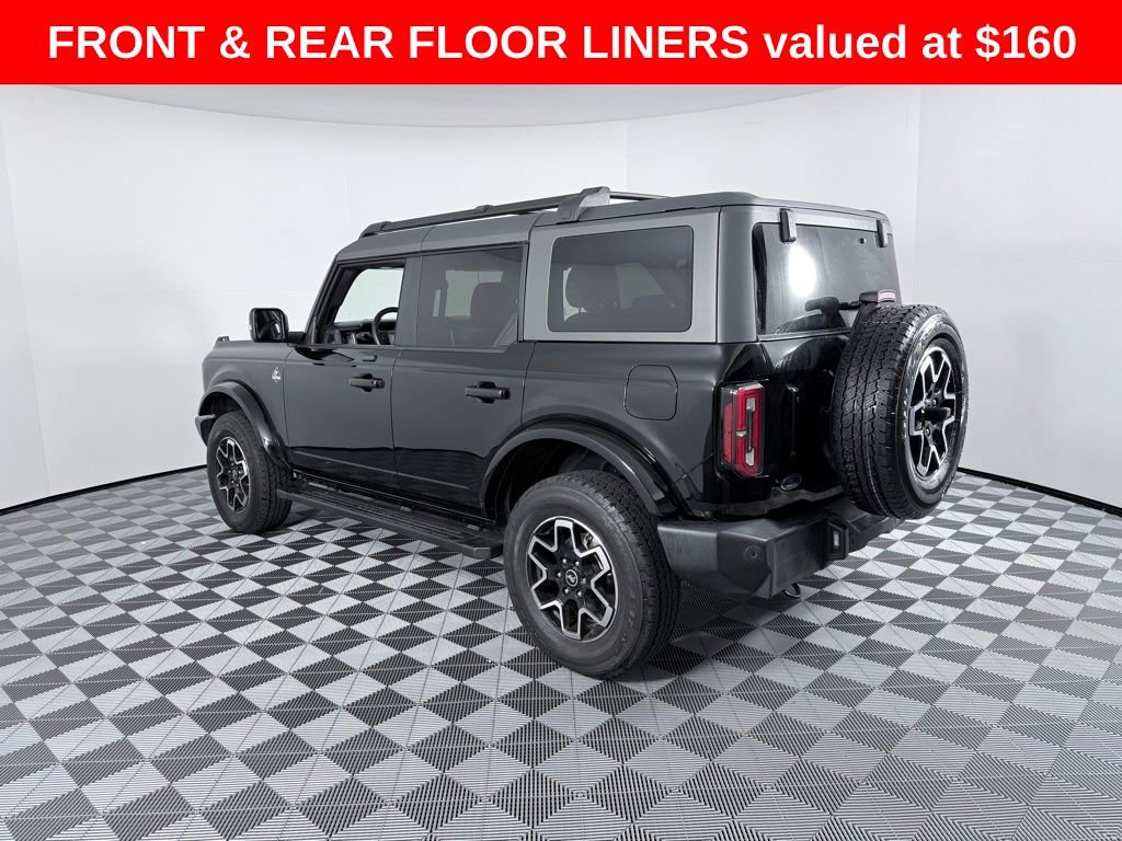 Used 2023 Ford Bronco Outer Banks image 5