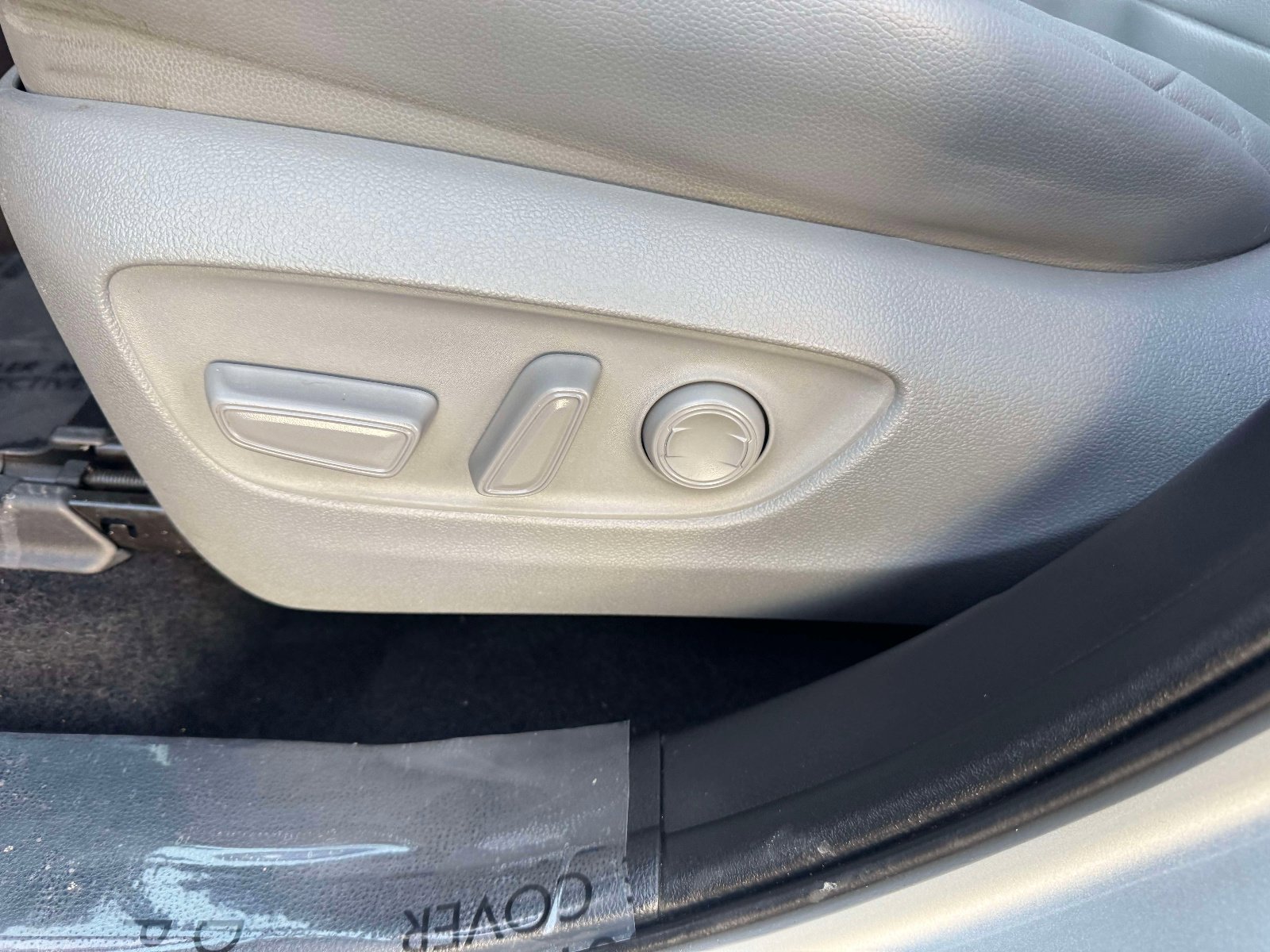 Used 2021 Toyota Highlander XLE image 20