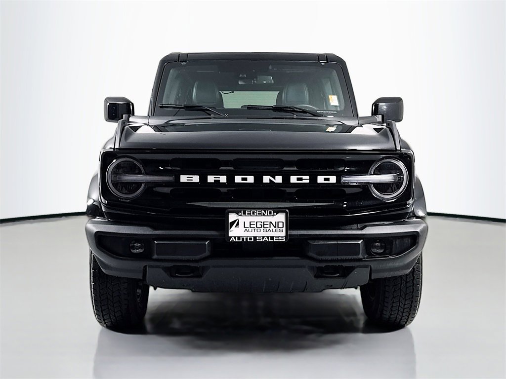 Used 2025 Ford Bronco Outer Banks image 2