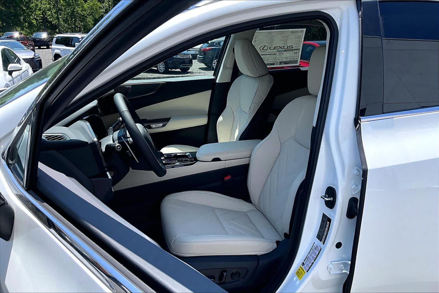 New 2026 Lexus NX 350 AWD w/ Luxury Package image 9