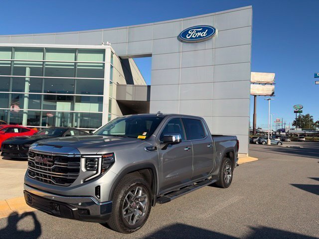 Used 2025 GMC Sierra 1500 SLT w/ SLT Premium Plus Package