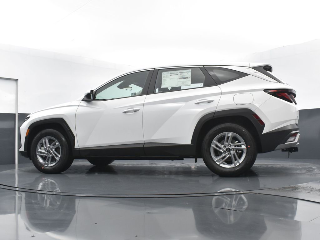 Used 2025 Hyundai Tucson SE image 26