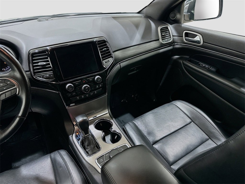 Used 2021 Jeep Grand Cherokee Limited w/ Luxury Group II image 23