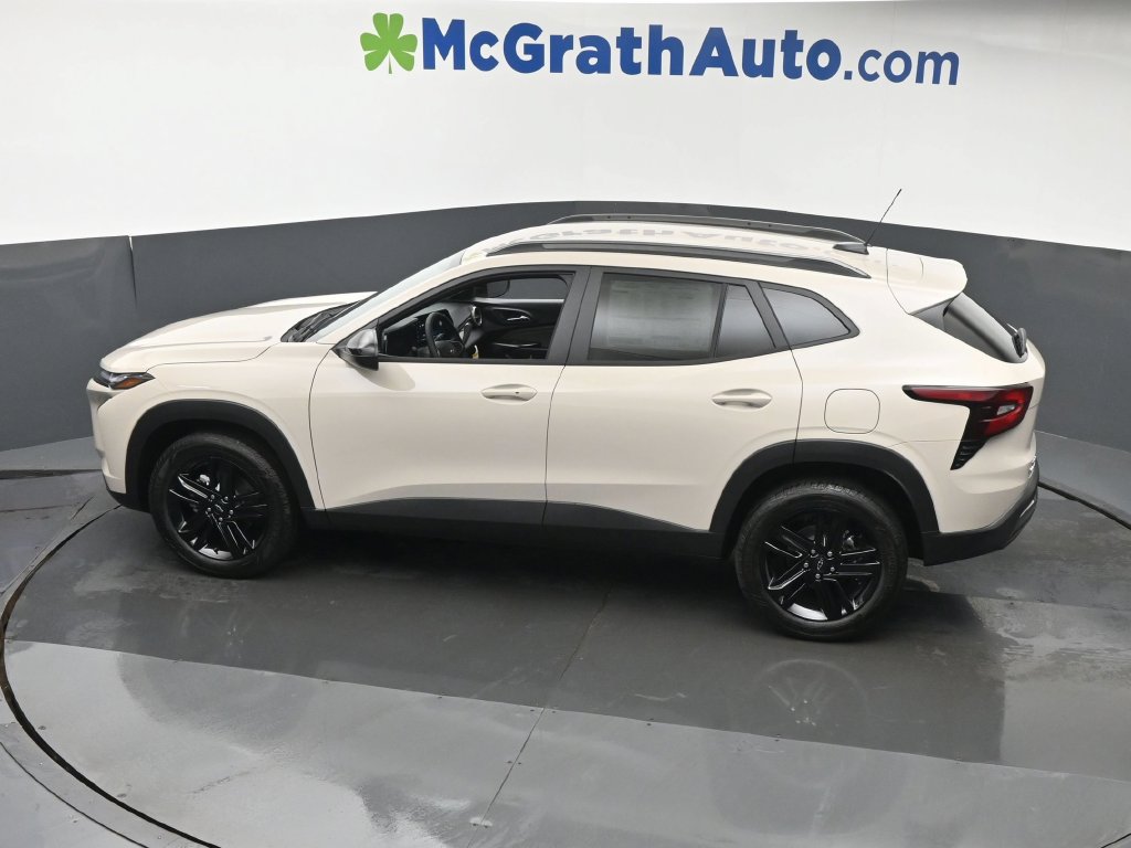 New 2026 Chevrolet Trax ACTIV w/ Driver Confidence Package FWD image 23