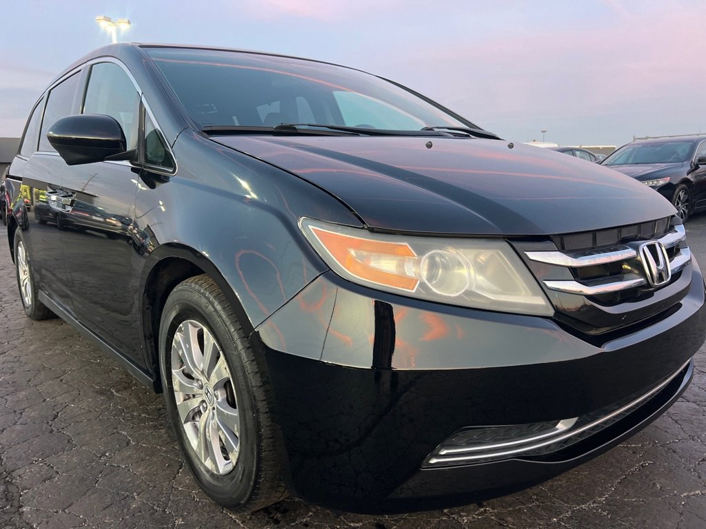 Used 2016 Honda Odyssey SE