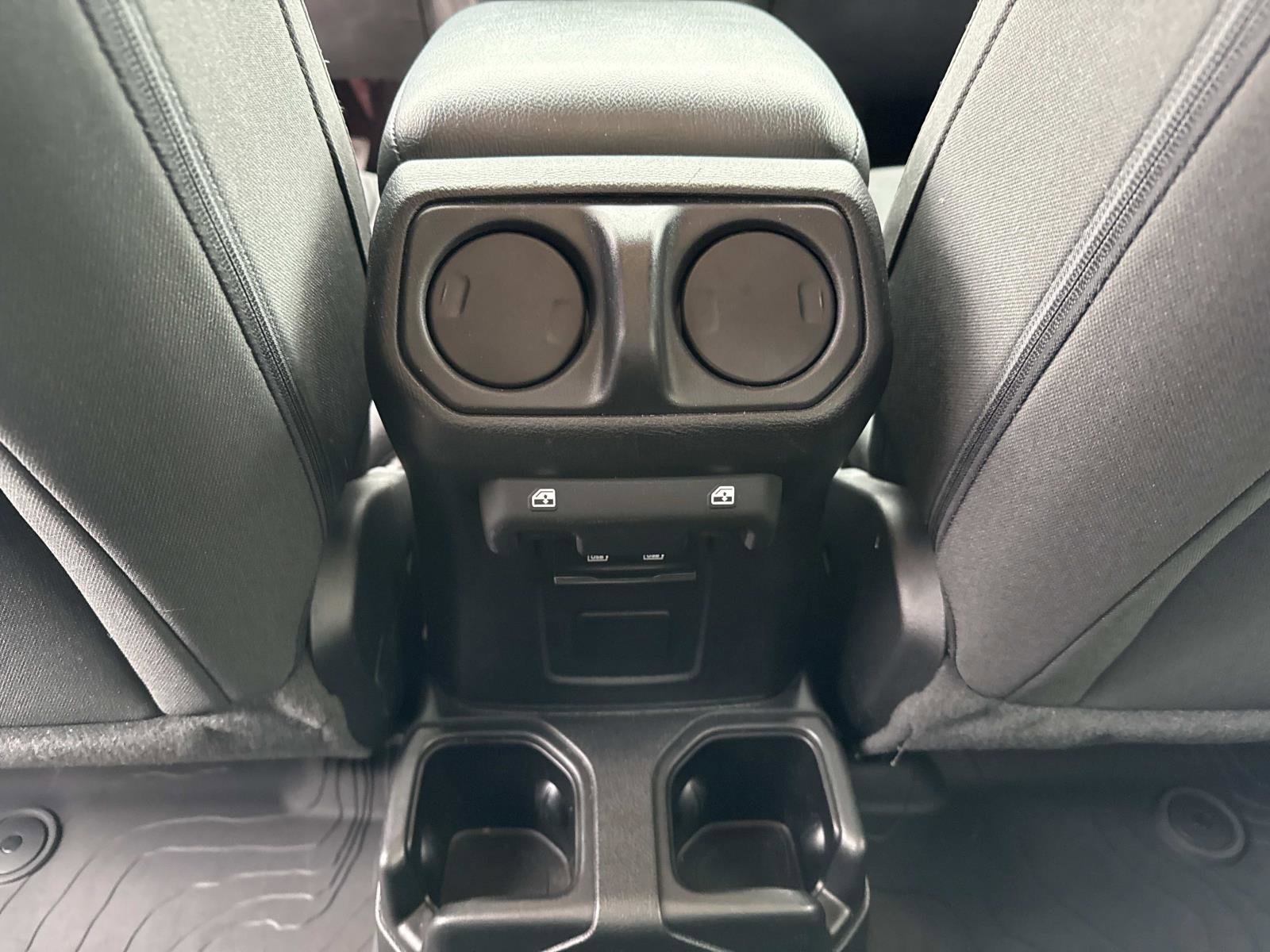 Certified 2022 Jeep Gladiator Sport image 16