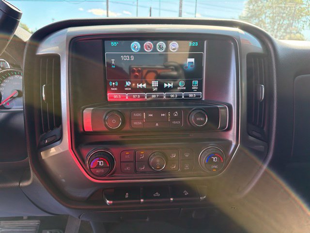 Used 2018 Chevrolet Silverado 1500 LT w/ All Star Edition AWD/4WD image 19