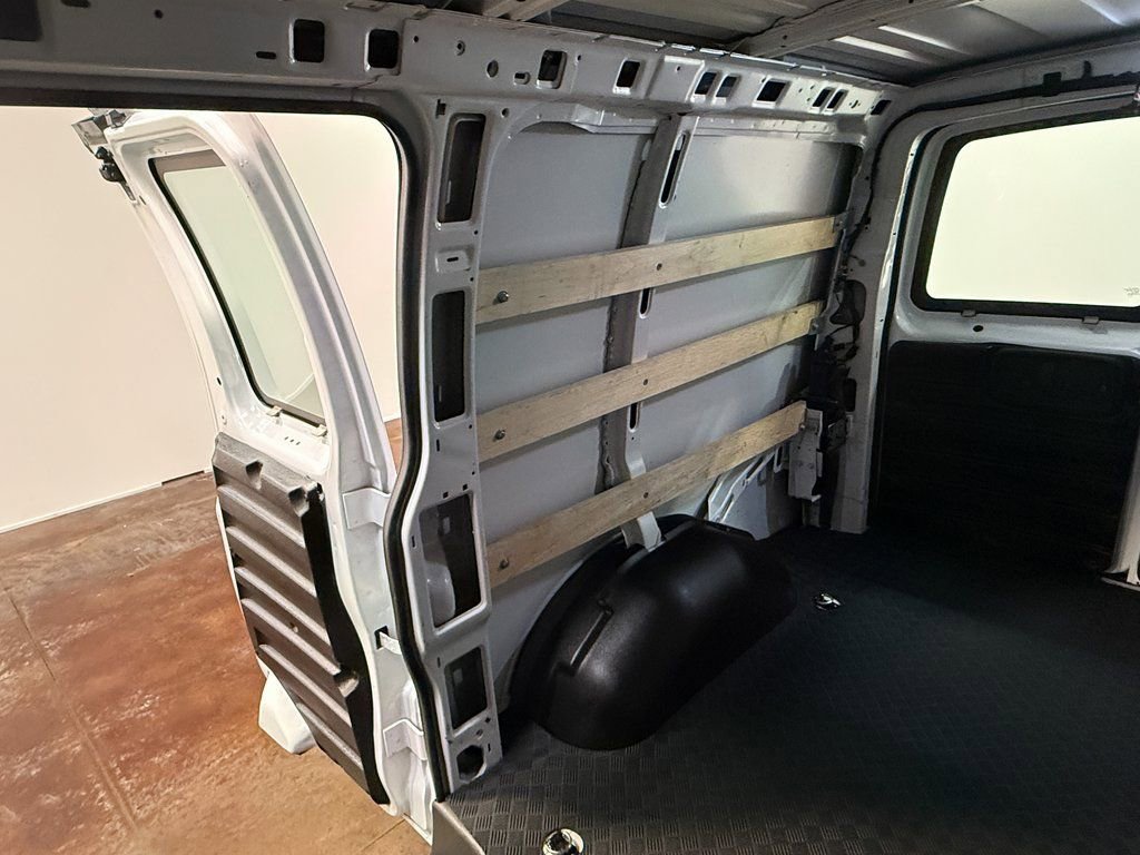 Used 2024 GMC Savana 2500 w/ Driver Convenience Package image 73