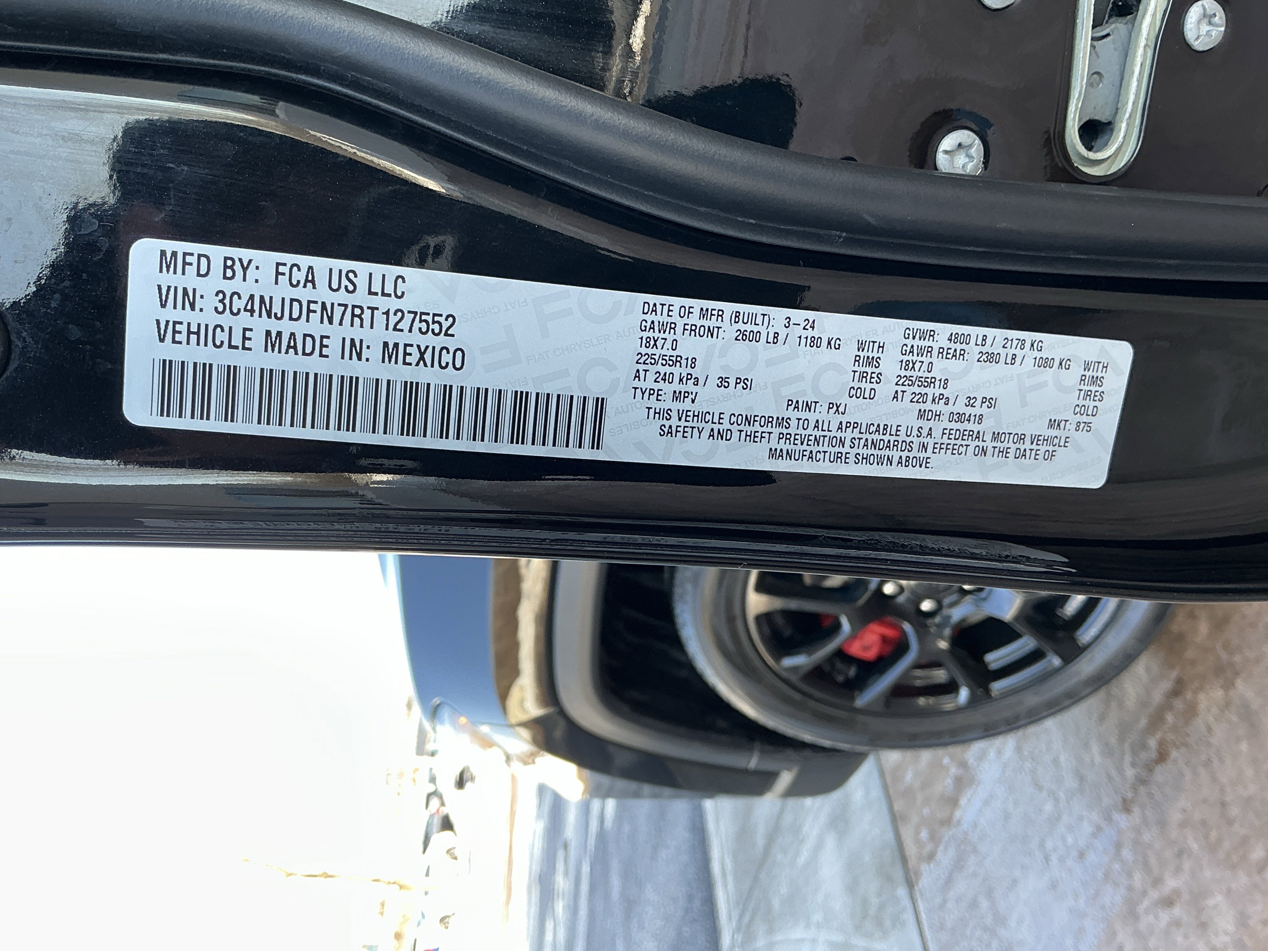 Used 2024 Jeep Compass Latitude image 25