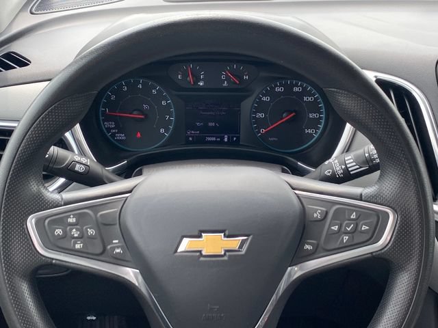 Certified 2022 Chevrolet Equinox LS w/ Driver Confidence II Package AWD/4WD image 8