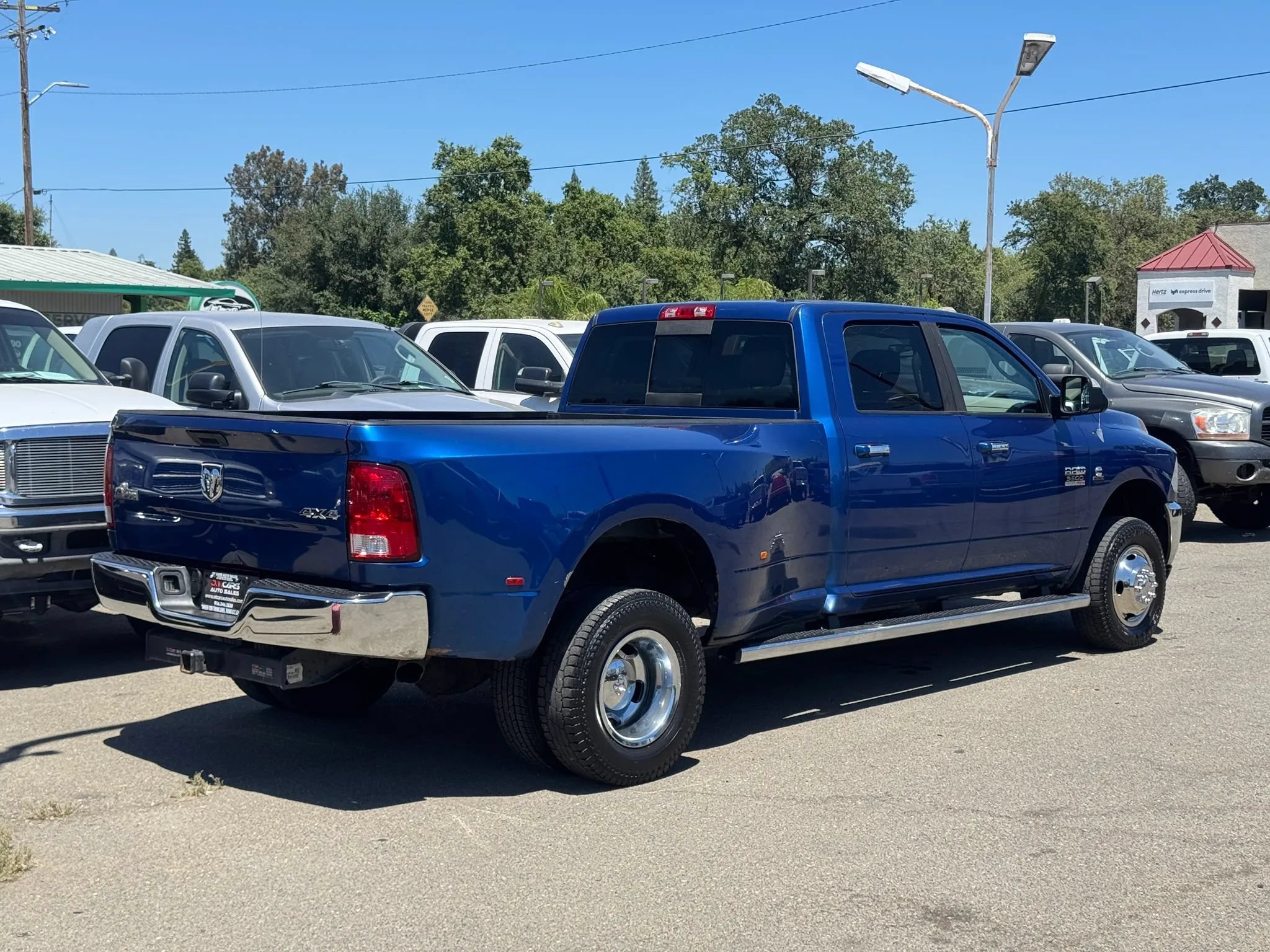 Used 2011 RAM 3500 Big Horn AWD/4WD image 3