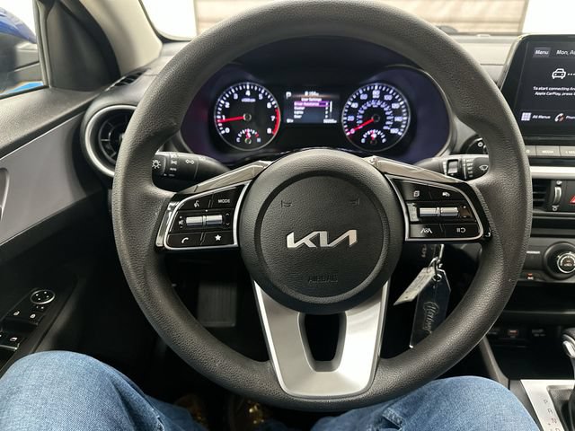 Used 2023 Kia Forte LXS w/ LXS Technology Package FWD image 12