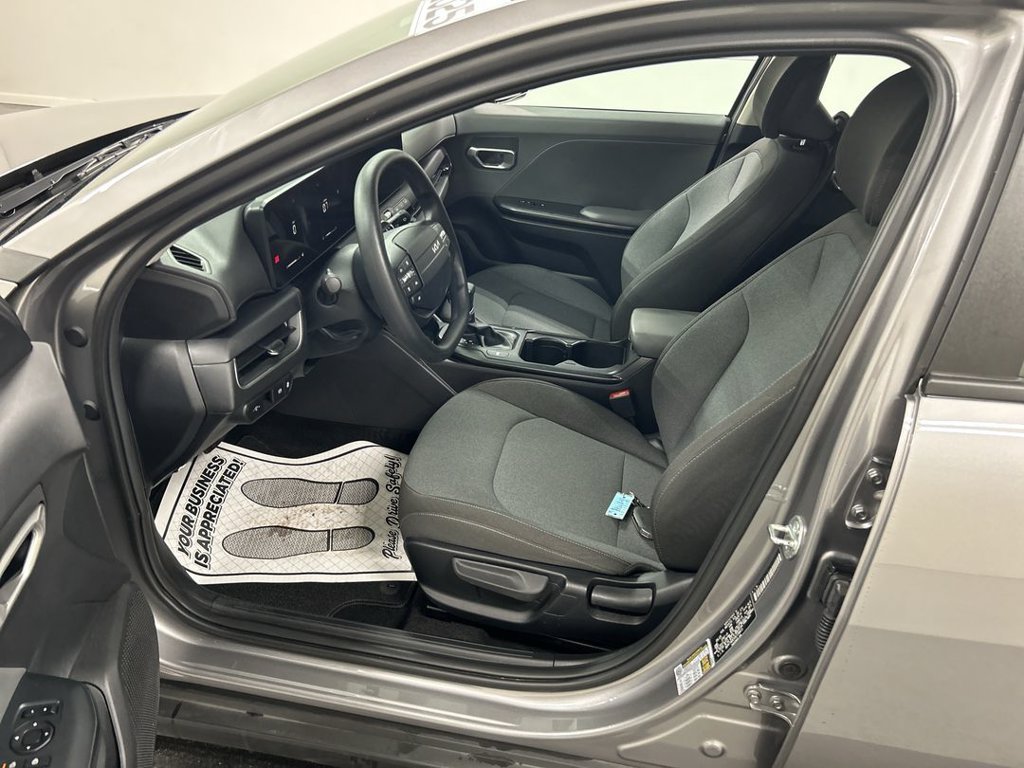 Certified 2025 Kia K4 FWD image 9