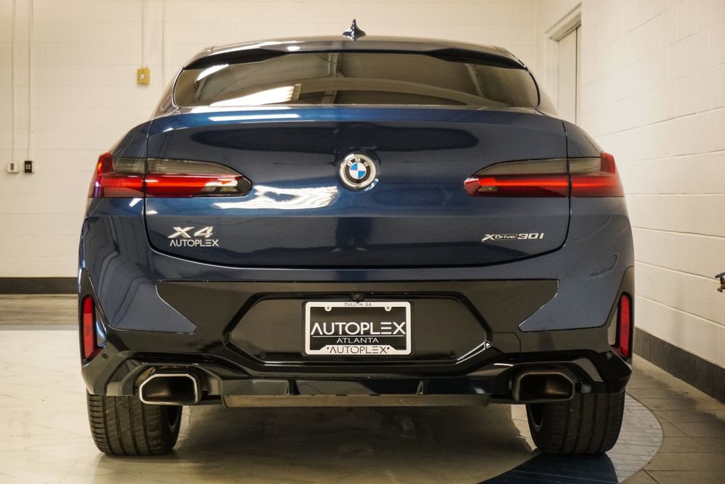 Used 2023 BMW X4 xDrive30i w/ M Sport Package image 43