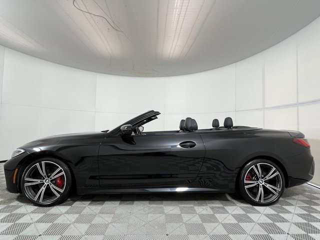Used 2021 BMW 430i Convertible w/ M Sport Package image 4