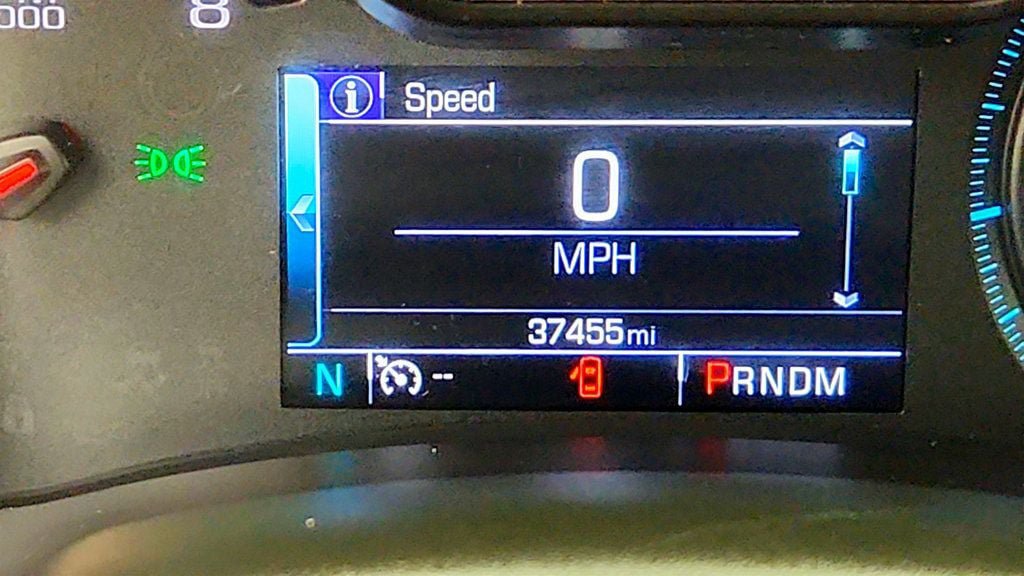 Used 2017 Chevrolet Impala LT w/ Convenience Package FWD image 14