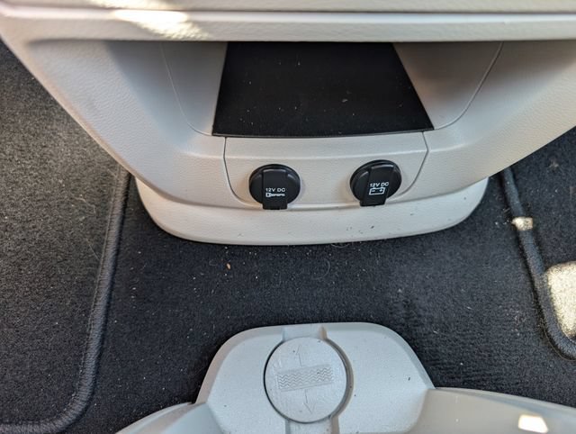 Used 2016 Dodge Grand Caravan SE FWD image 20