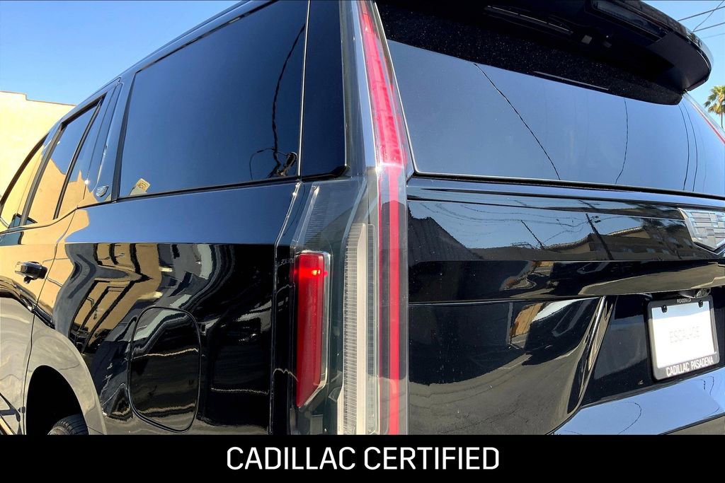 Certified 2023 Cadillac Escalade Sport Platinum w/ LPO, ONYX Package AWD/4WD image 27