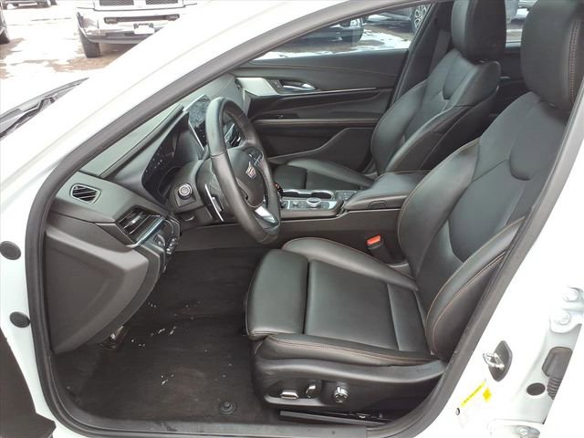 Used 2022 Cadillac CT4 V w/ Navigation Package image 11