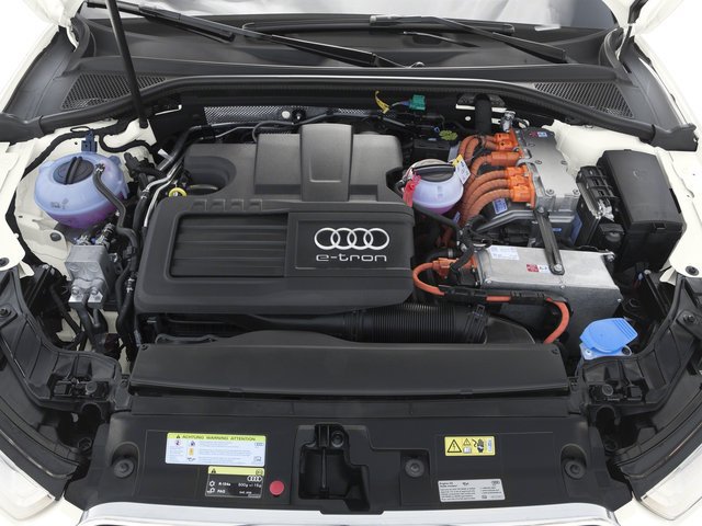 Used 2016 Audi A3 e-tron Premium w/ Audi MMI Navigation Plus FWD image 13