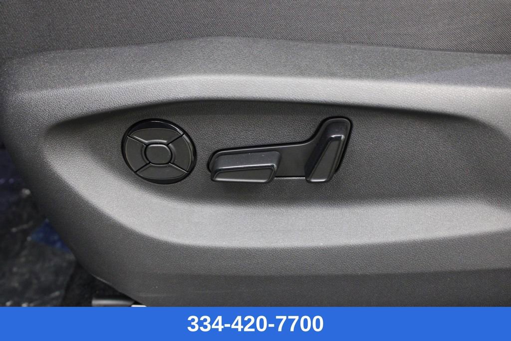 New 2026 Volkswagen Tiguan SE R-Line image 17