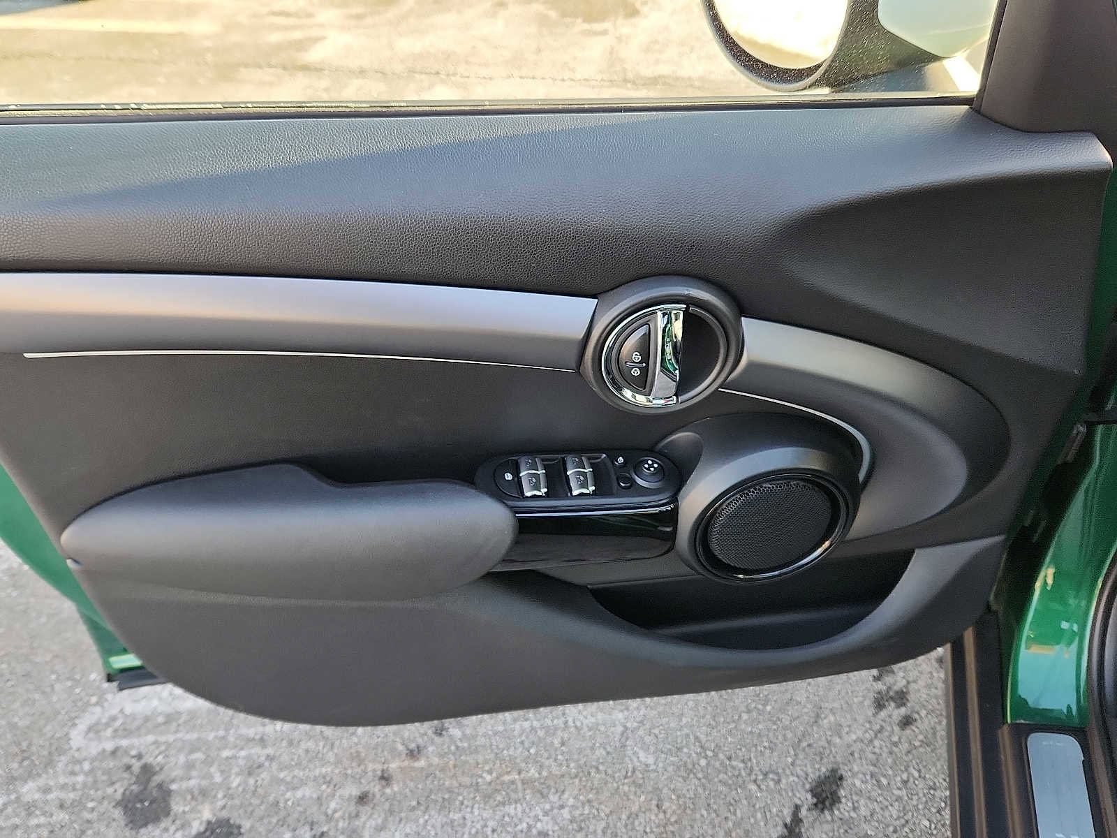 Used 2024 MINI Cooper S image 12