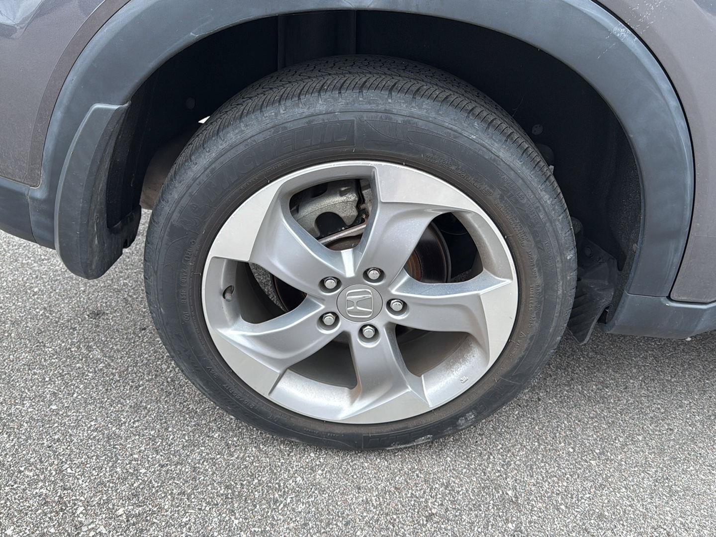 Used 2022 Honda HR-V LX image 13