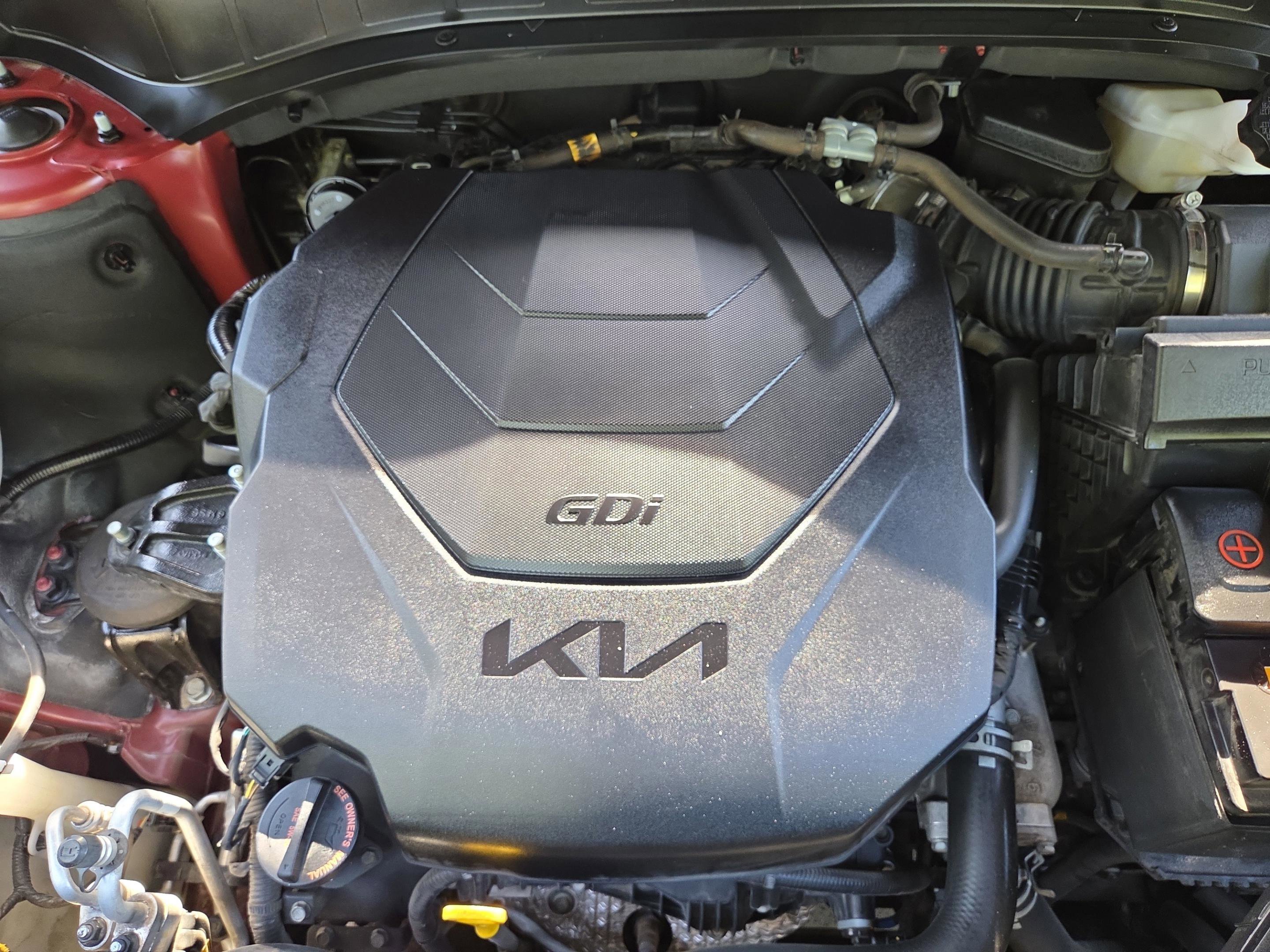 Used 2023 Kia Telluride EX w/ EX Captain's Chair Package image 43