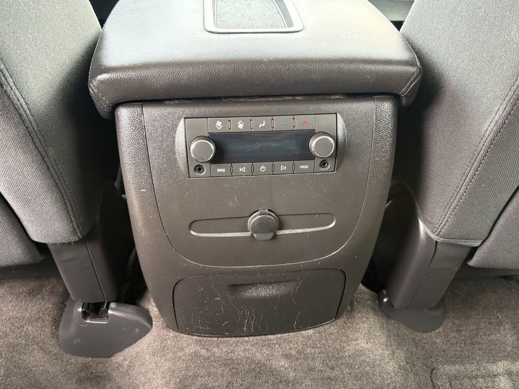 Used 2014 Chevrolet Tahoe LS RWD image 21