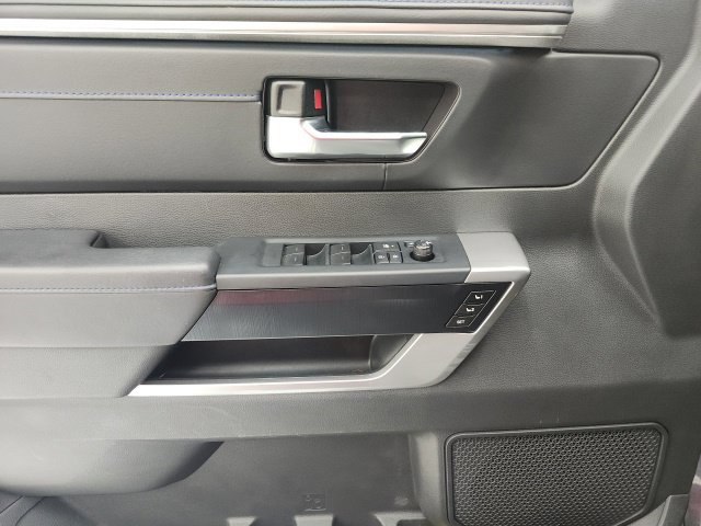 Certified 2025 Toyota Sequoia Platinum AWD/4WD image 13