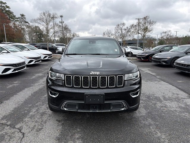 Used 2021 Jeep Grand Cherokee Limited w/ Luxury Group II image 2