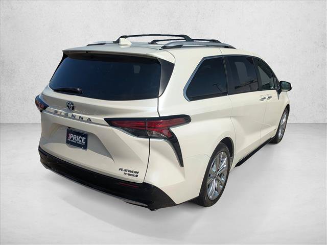 Used 2021 Toyota Sienna Platinum FWD image 5