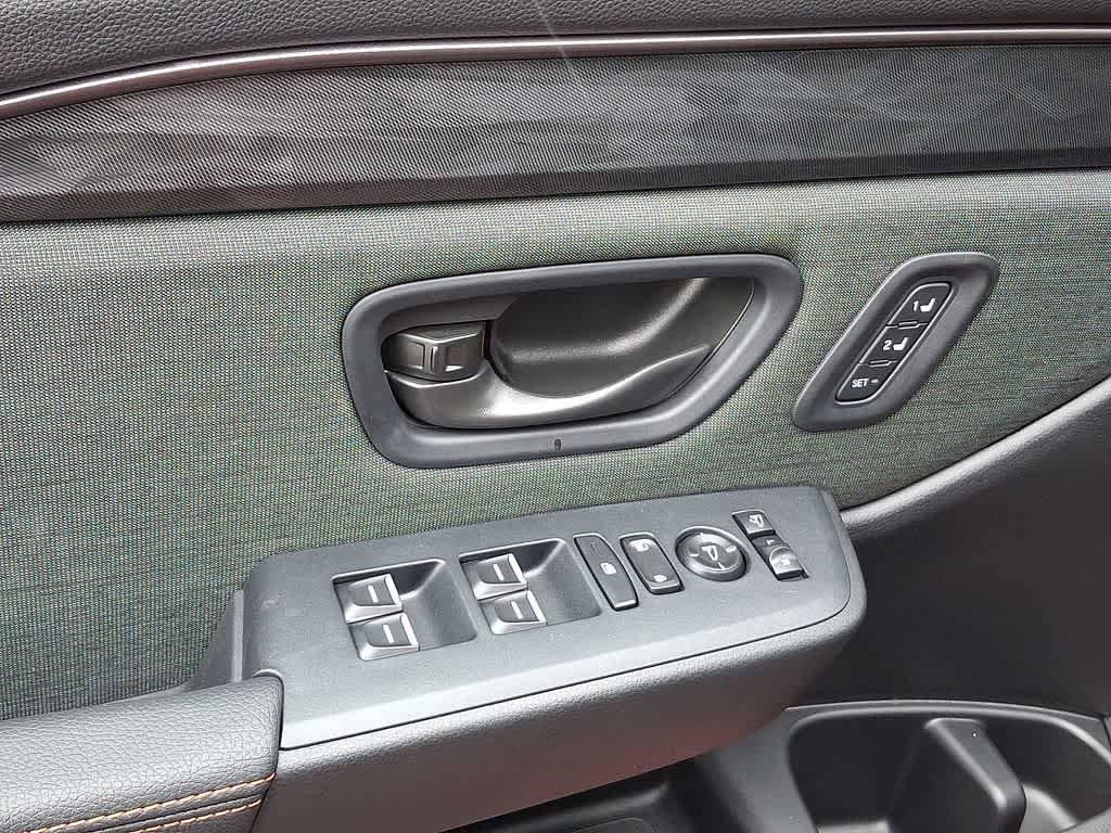 Certified 2026 Honda Passport TrailSport image 10