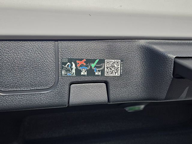 Certified 2025 Mercedes-Benz CLA 250 4MATIC image 29