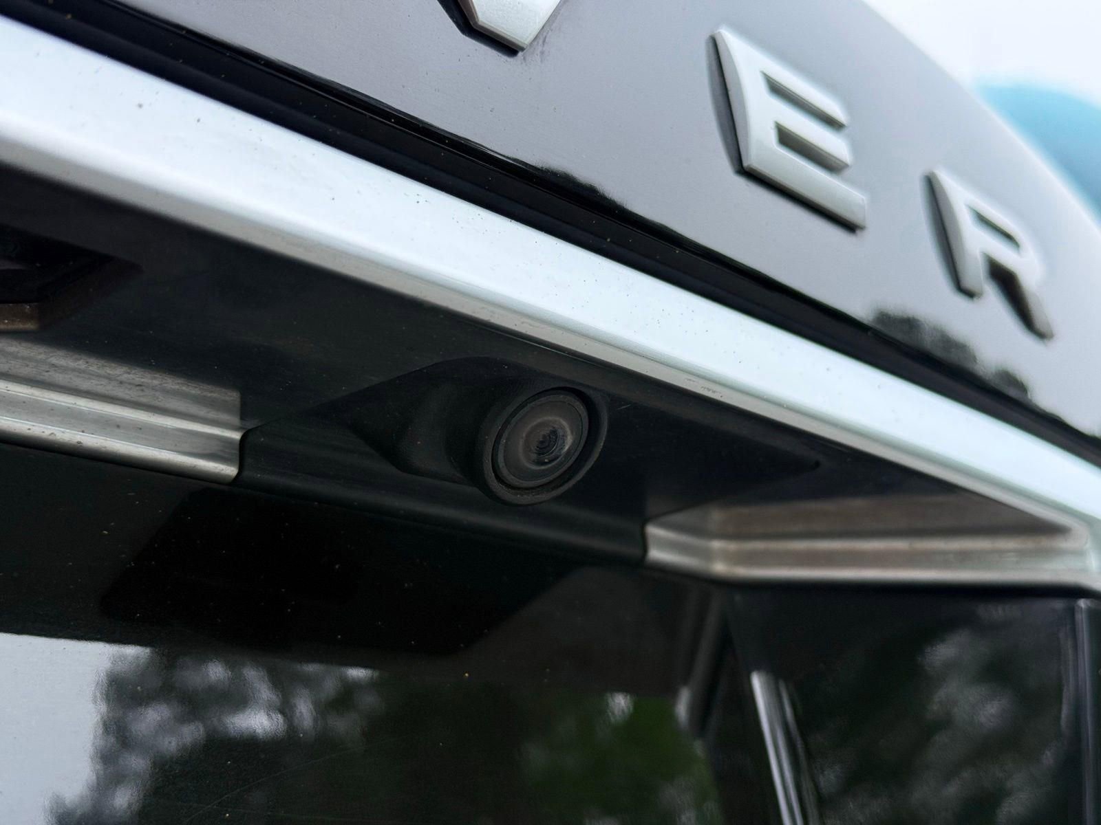 Used 2015 Land Rover Range Rover Autobiography AWD/4WD image 10