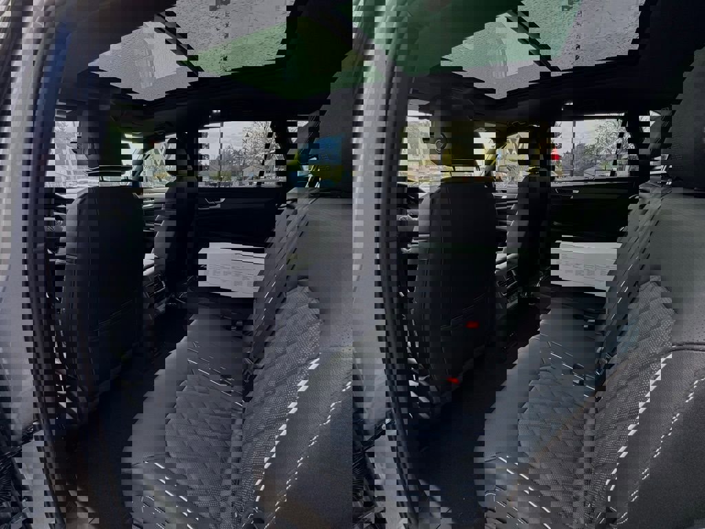 New 2026 Volkswagen Atlas Cross Sport SEL Premium R-Line image 28