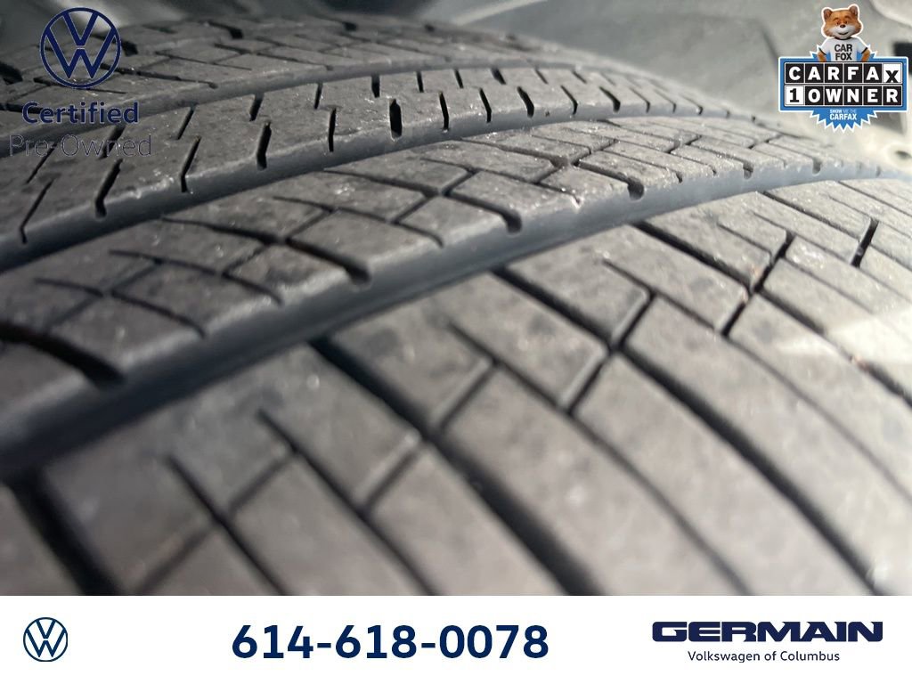 Used 2025 Volkswagen Atlas SE image 14