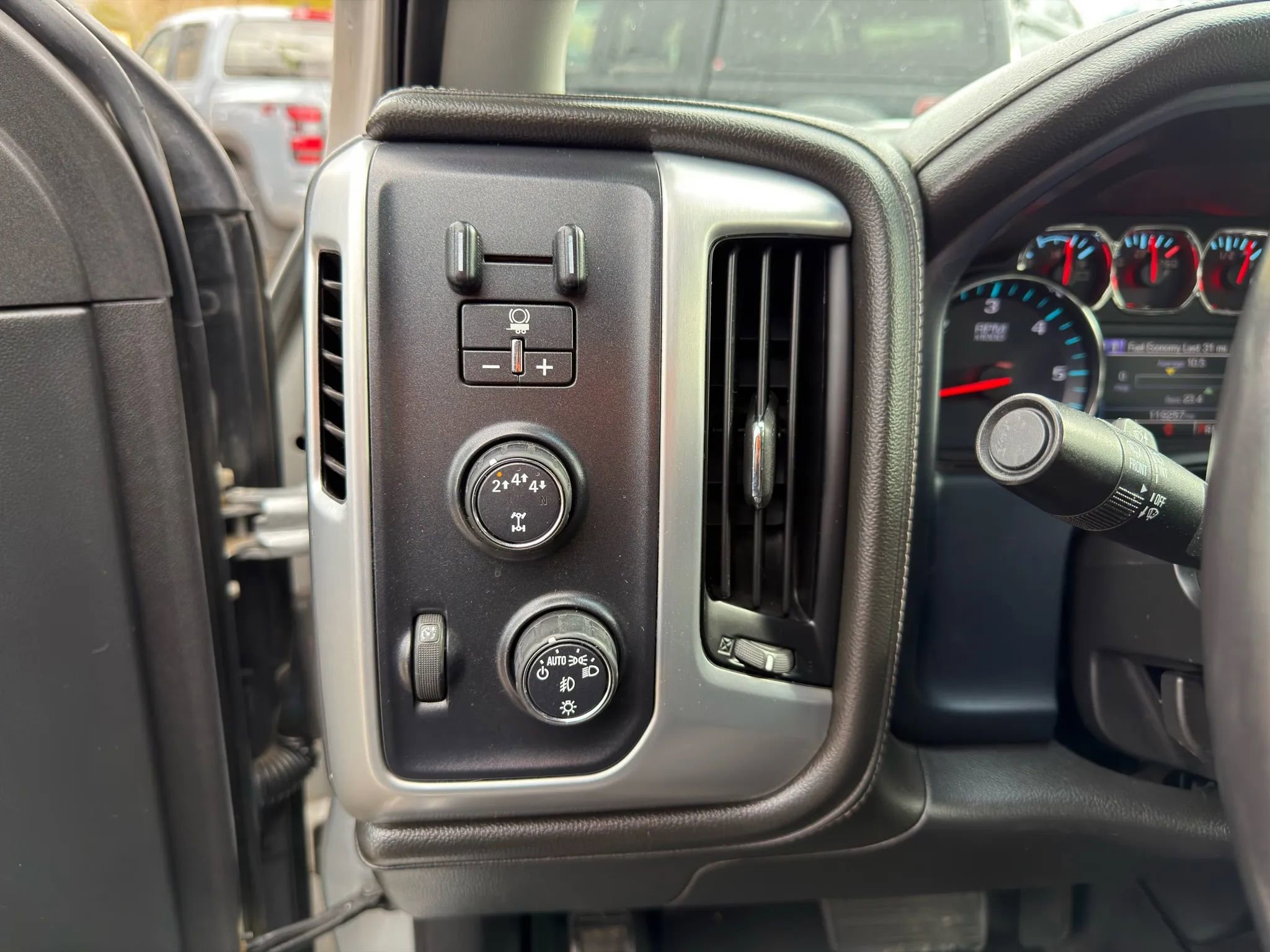 Used 2017 GMC Sierra 2500 SLE image 31
